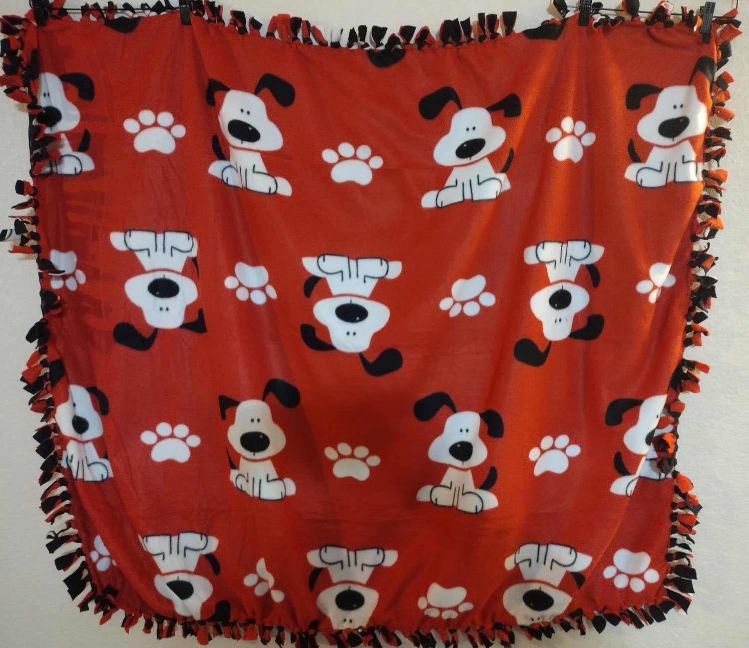 Snuggle Up with Snoopy: 3ft Kids Fleece Blanket! - Family Stylz #Killeen,Texas #1-3 day Turnaround Time