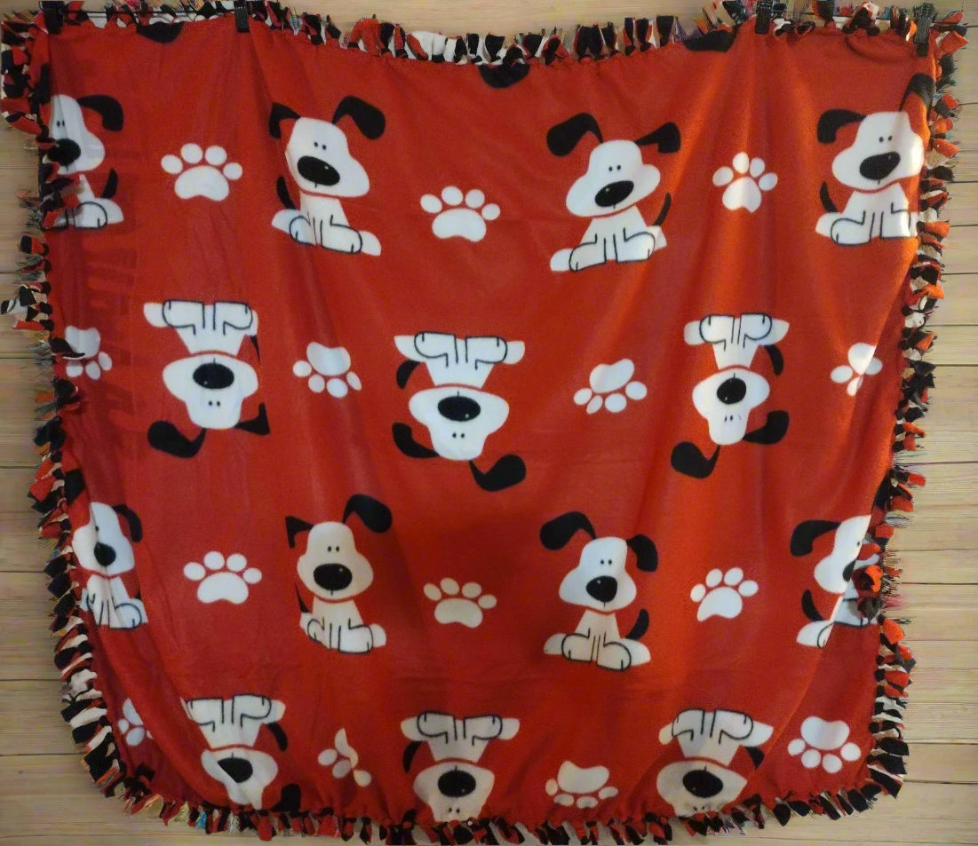 Snuggle Up with Snoopy: 3ft Kids Fleece Blanket! - Family Stylz #Killeen,Texas #1-3 day Turnaround Time